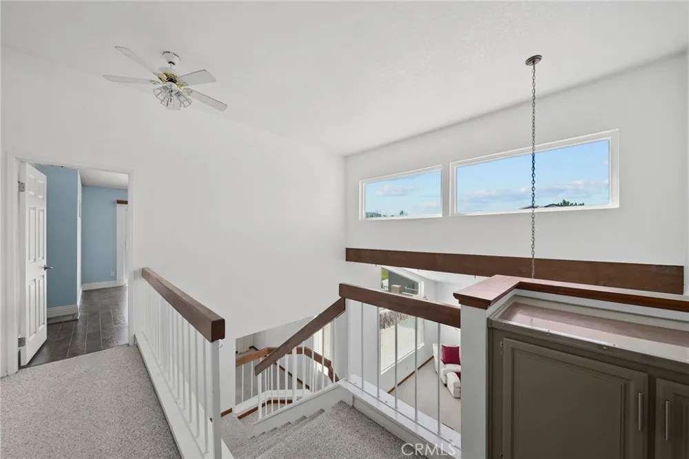 28068 Valcour Canyon Country, CA 91387