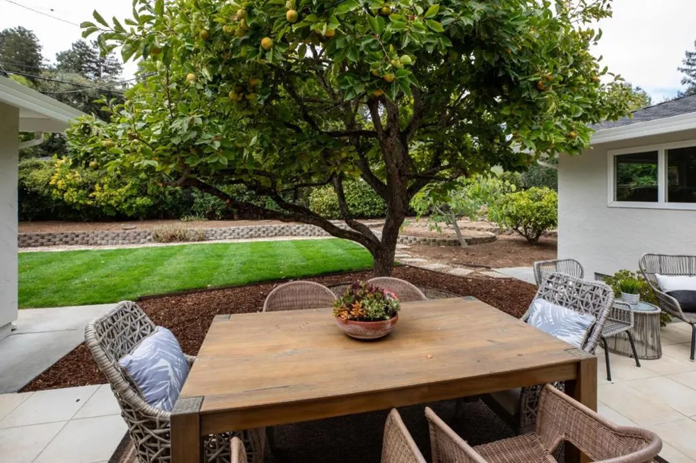 1964 Deodara Drive Los Altos, CA 94024