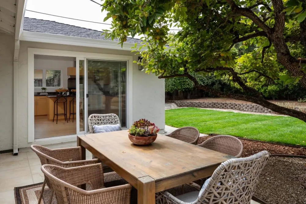 1964 Deodara Drive Los Altos, CA 94024