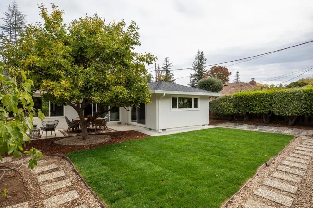 1964 Deodara Drive Los Altos, CA 94024