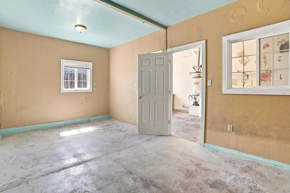 6 Huntington Circle Pittsburg, CA 94565