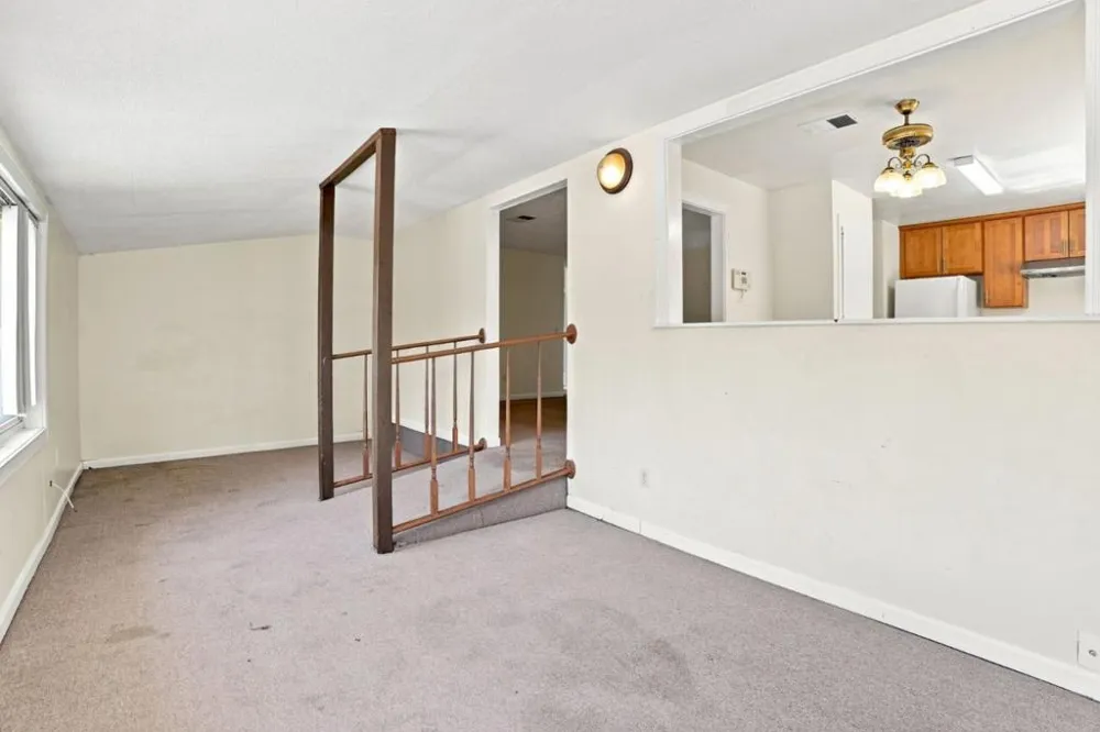 6 Huntington Circle Pittsburg, CA 94565