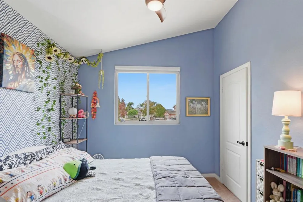 614 Cabezon Pl Vista, CA 92081