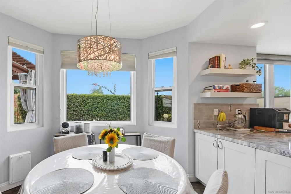 614 Cabezon Pl Vista, CA 92081