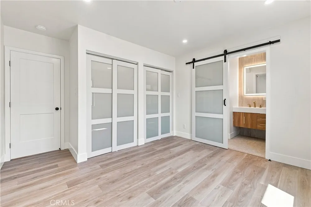 11100 Greenlawn Los Angeles, CA 90230