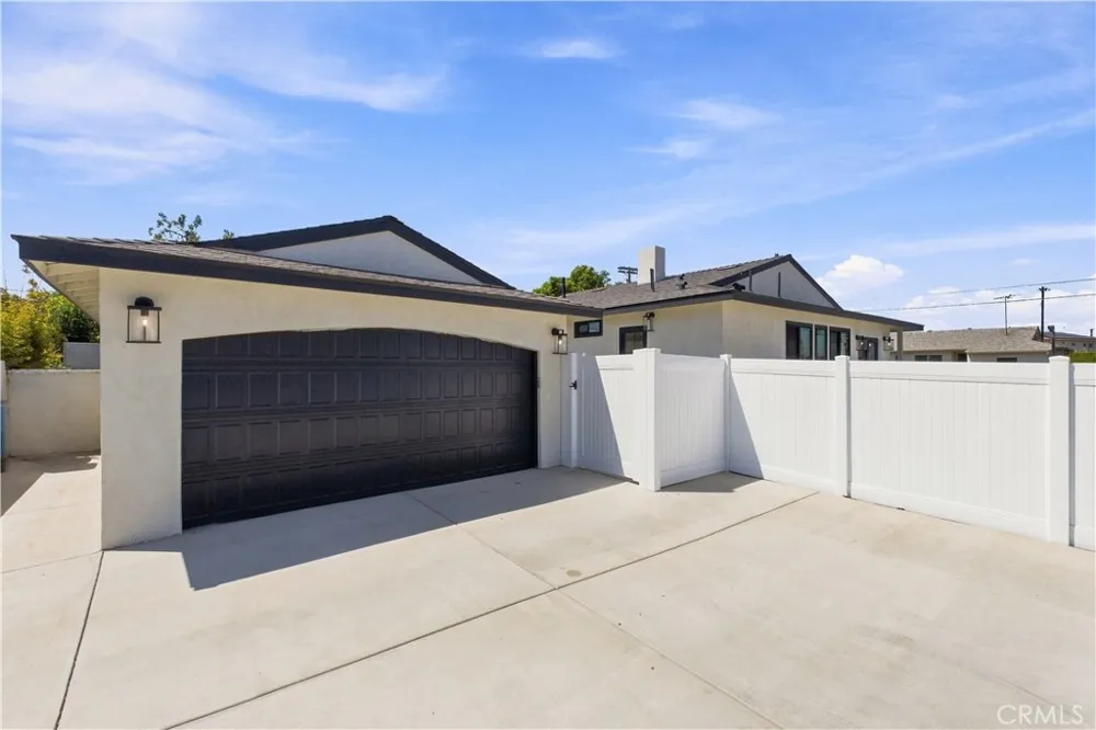 11100 Greenlawn Los Angeles, CA 90230