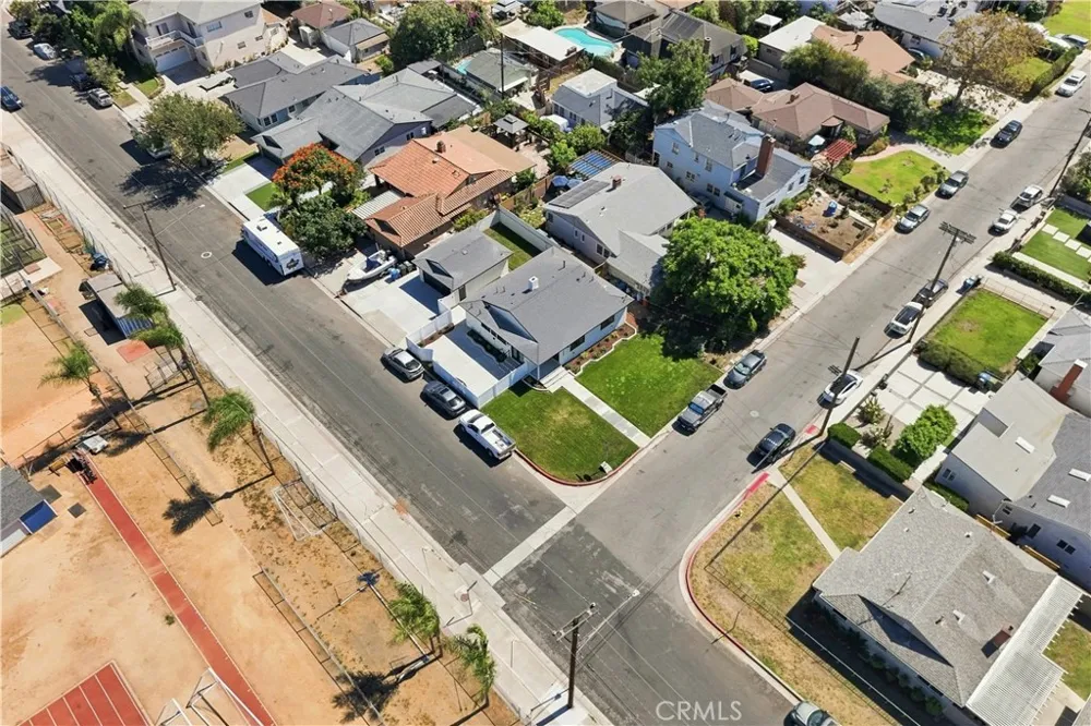 11100 Greenlawn Los Angeles, CA 90230