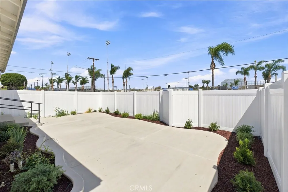 11100 Greenlawn Los Angeles, CA 90230