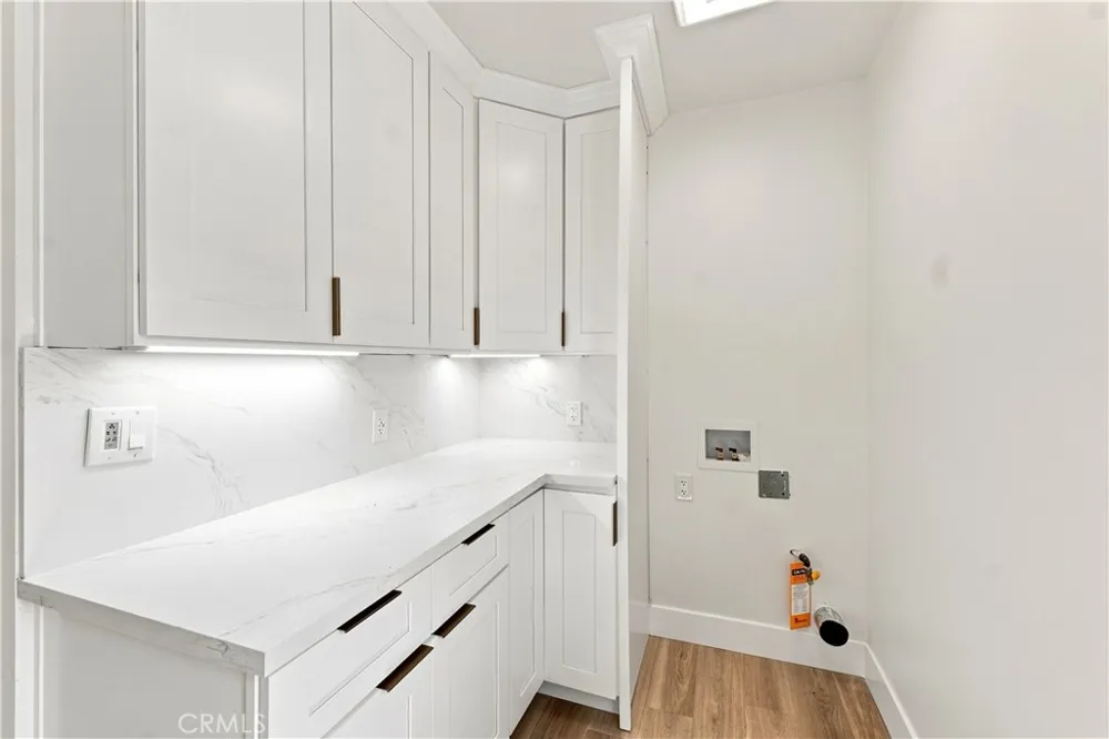11100 Greenlawn Los Angeles, CA 90230