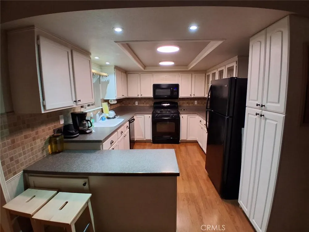 8630 Penhaven Leona Valley, CA 93551