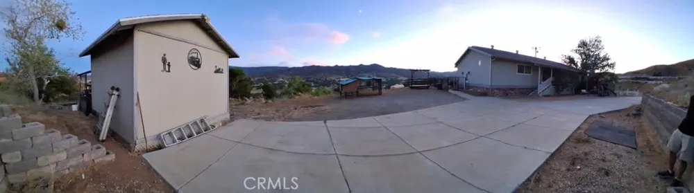 8630 Penhaven Leona Valley, CA 93551