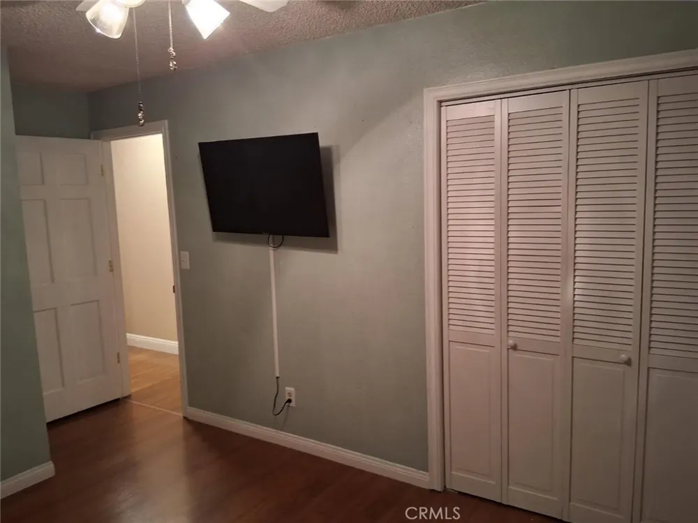 8630 Penhaven Leona Valley, CA 93551