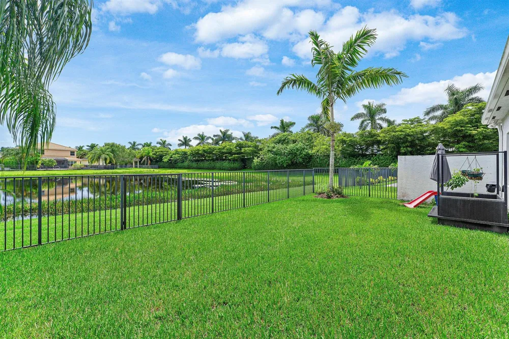 15262 Cherry Creek Lane Delray Beach, FL 33446
