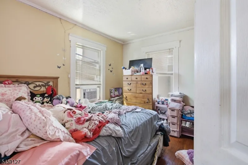 305 Stockton Ave Roselle, NJ 07203