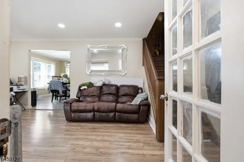 305 Stockton Ave Roselle, NJ 07203