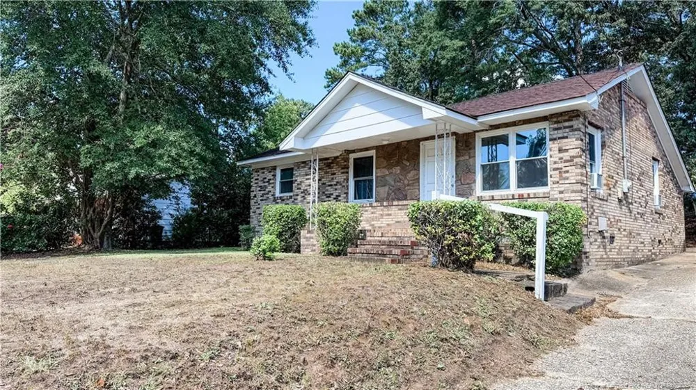 940 Fleetwood Drive Fayetteville, NC 28305