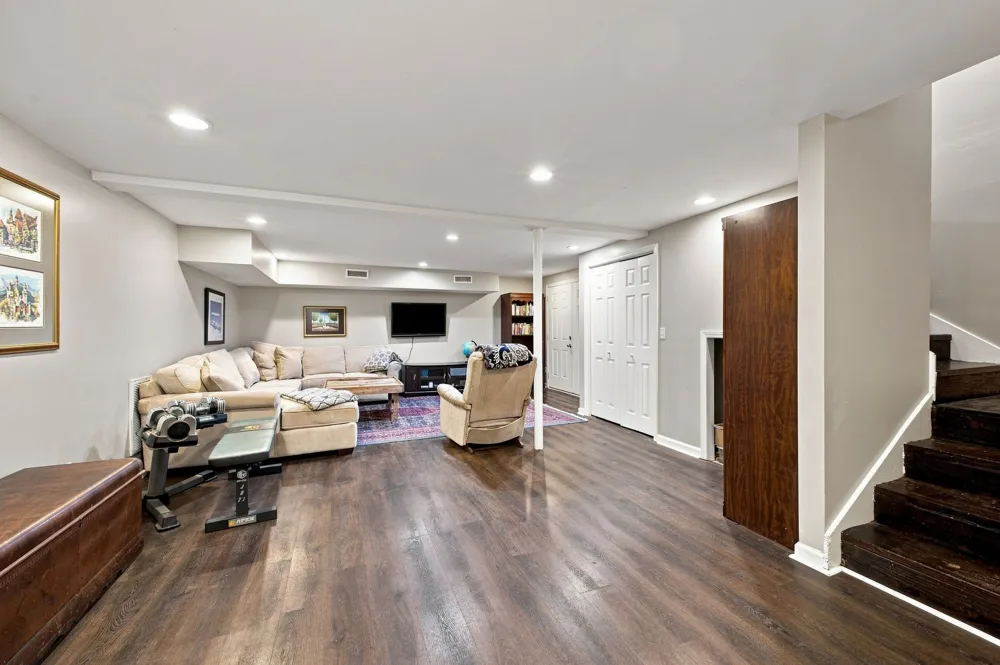 8210 Brentview Court Brentwood, TN 37027