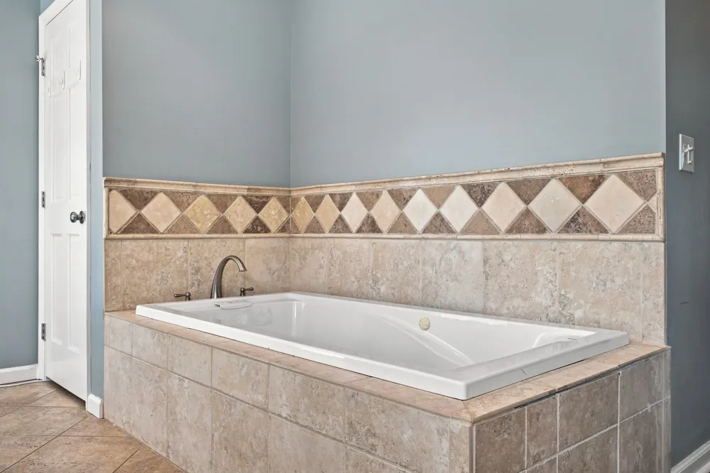 8210 Brentview Court Brentwood, TN 37027