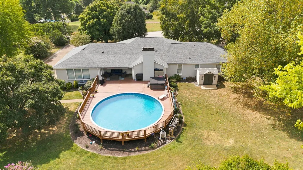 8210 Brentview Court Brentwood, TN 37027