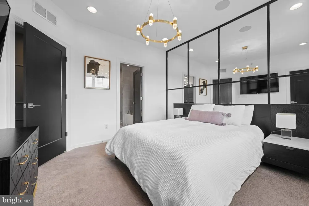 105 SMITHWORKS BOULEVARD #3 Phoenixville, PA 19460