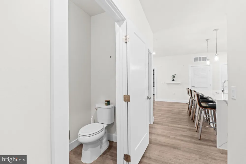 1761 OLD MEADOW ROAD #215 Mclean, VA 22102