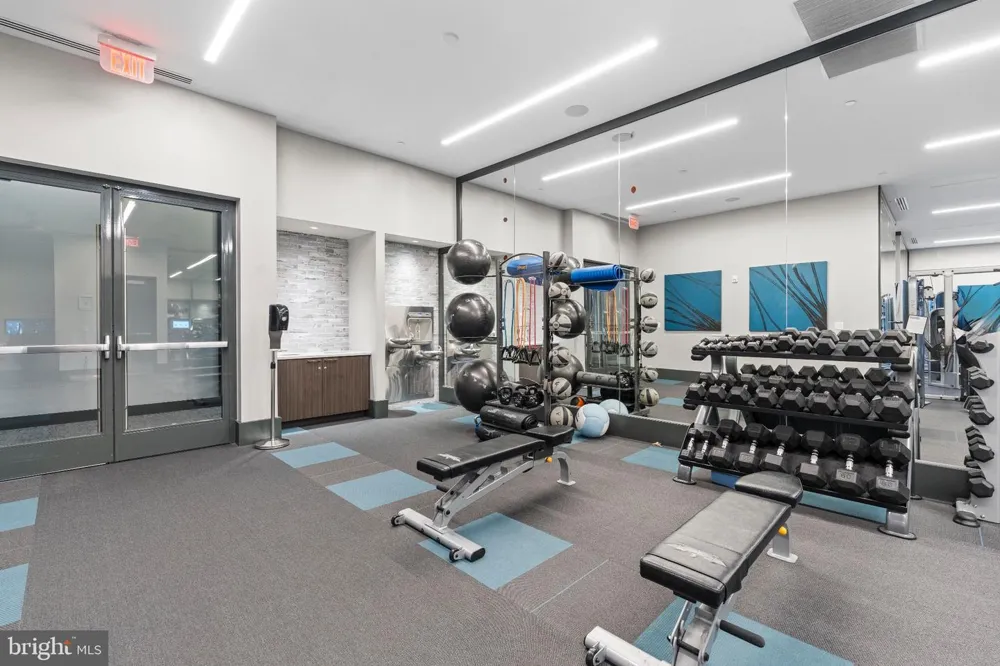 1761 OLD MEADOW ROAD #215 Mclean, VA 22102