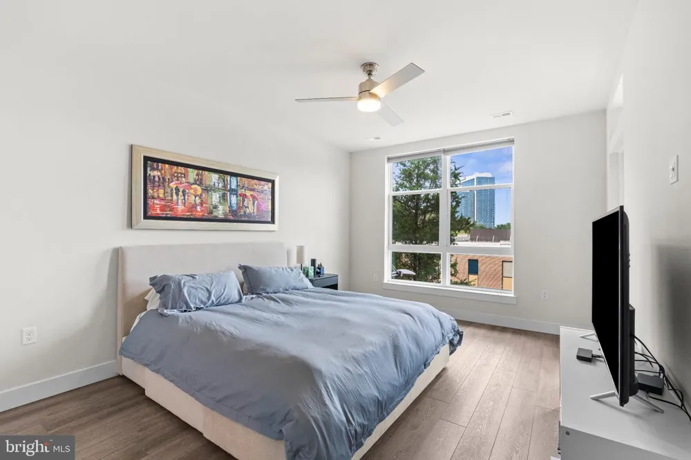 1761 OLD MEADOW ROAD #215 Mclean, VA 22102