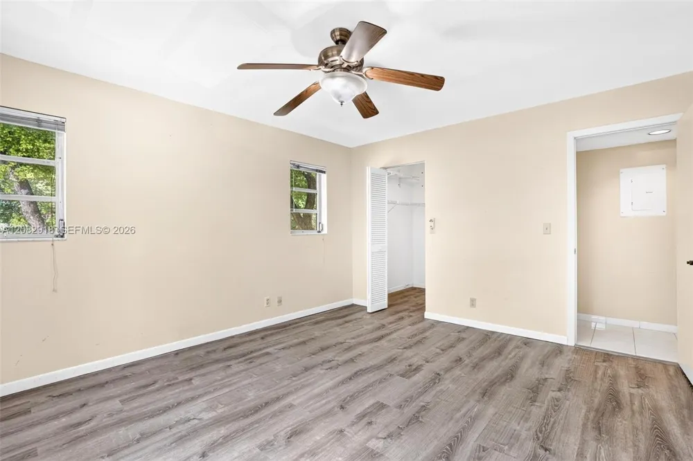 150 S Hollybrook Ter #208 Pembroke Pines, FL 33025