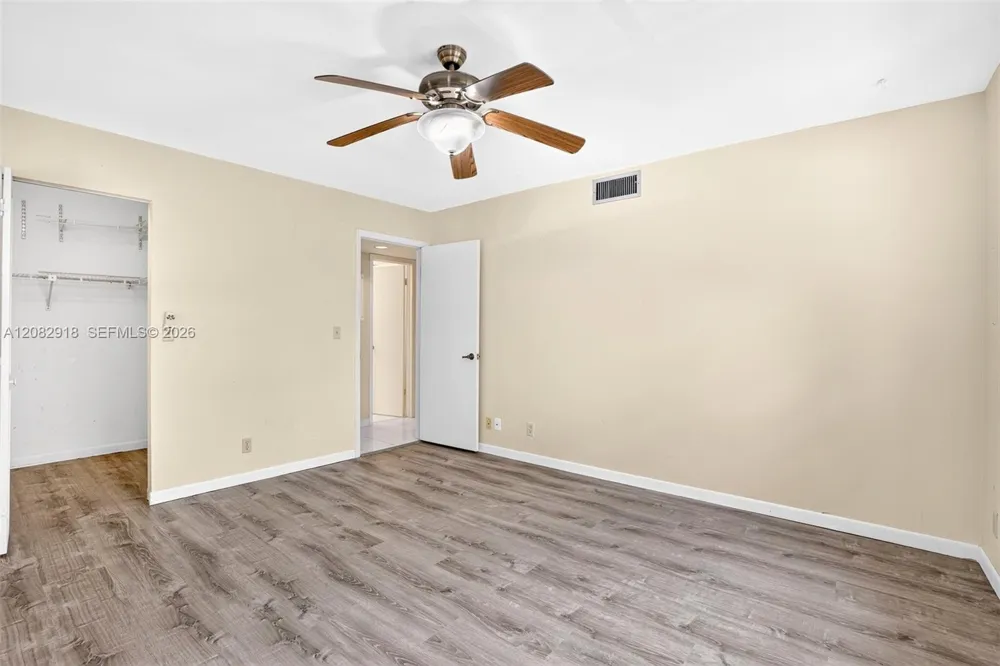 150 S Hollybrook Ter #208 Pembroke Pines, FL 33025