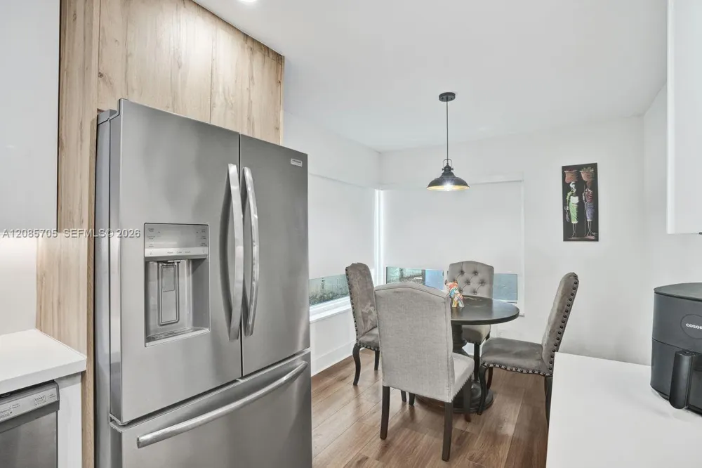 8946 SW 150th Ct Cir E Miami, FL 33196
