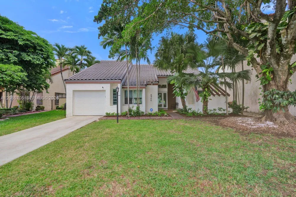 8946 SW 150th Ct Cir E Miami, FL 33196