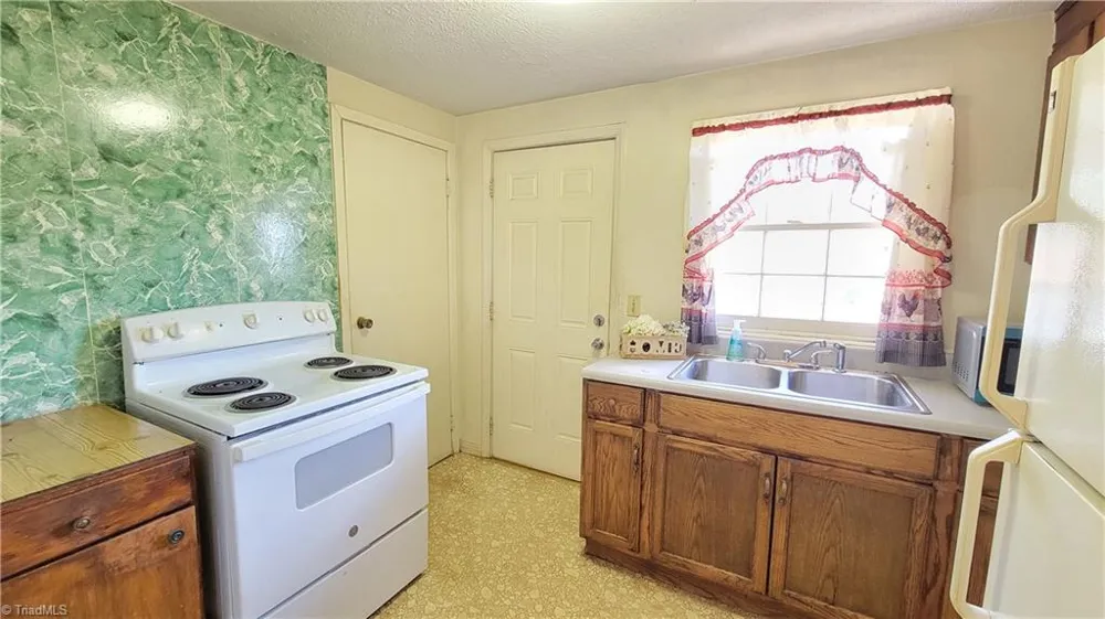 203 Kellam Street Stoneville, NC 27048