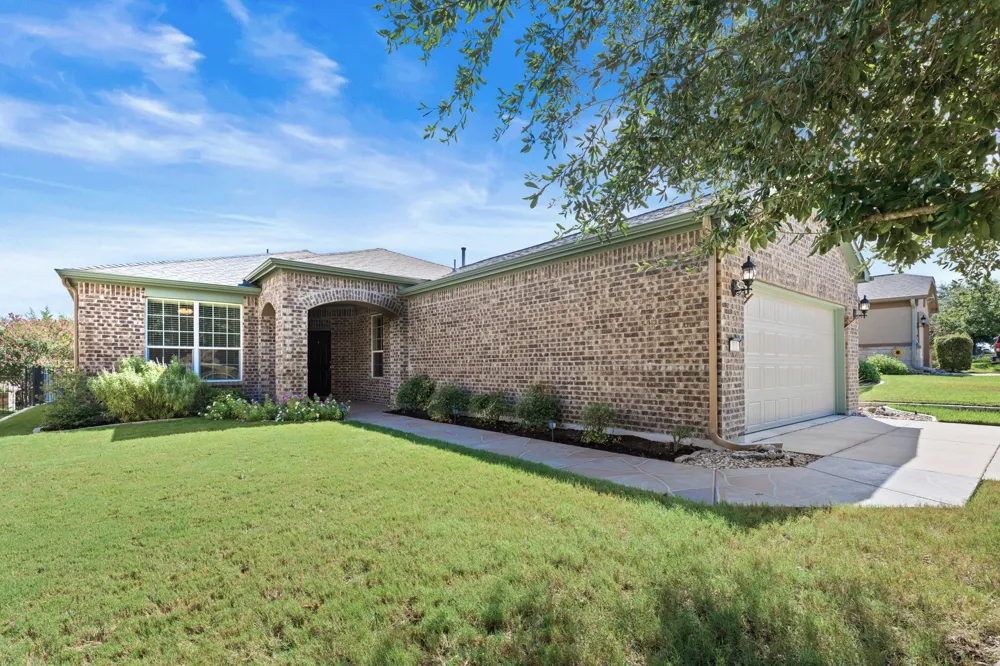 111 Cathedral Mountain Pass Georgetown, TX 78633