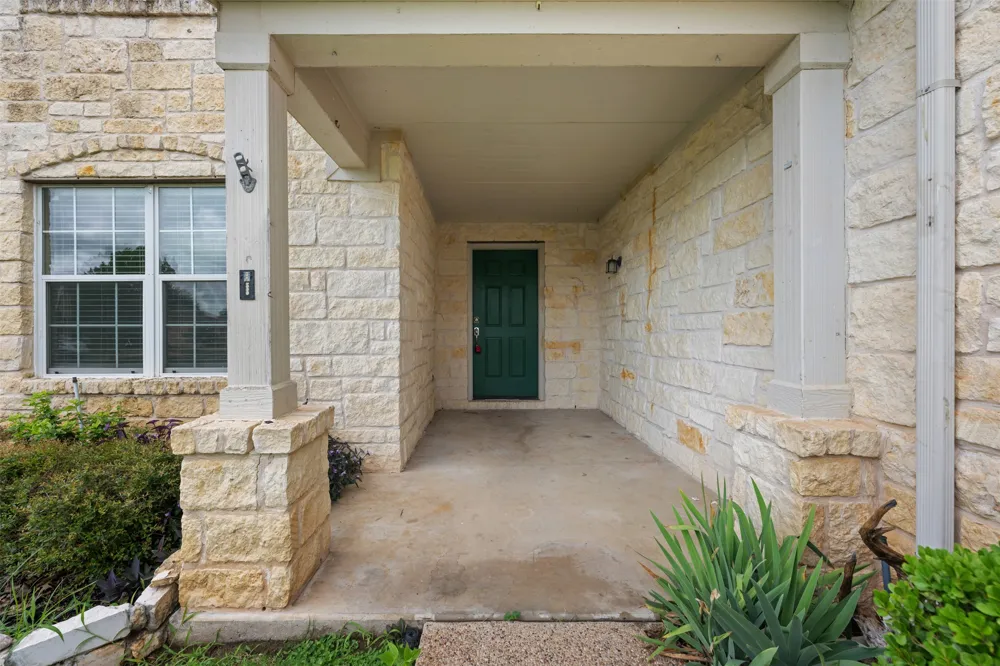301 Lark Street Leander, TX 78641