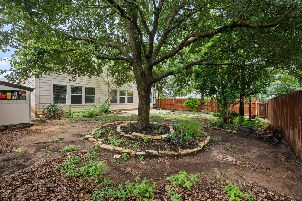 301 Lark Street Leander, TX 78641