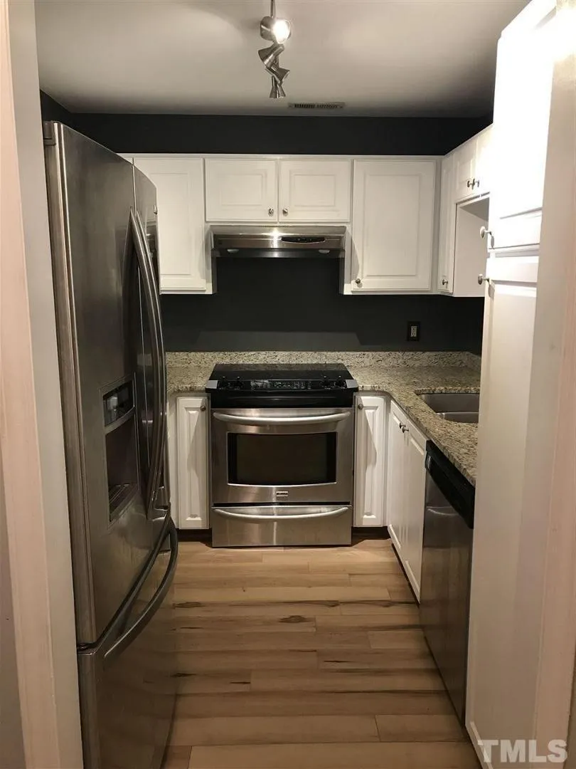 1000 Brighthurst Drive Raleigh, NC 27605