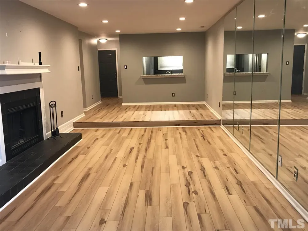 1000 Brighthurst Drive Raleigh, NC 27605