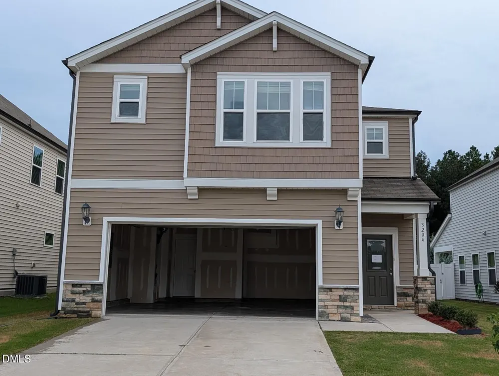 3204 Lake Barkley Way Fuquay Varina, NC 27526