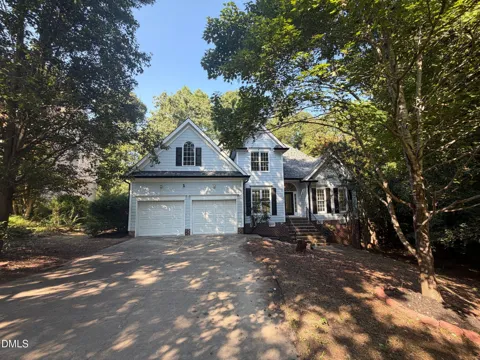 2916 Woodslope Drive