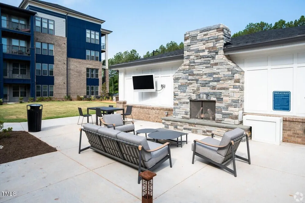 1950 Grisdale Lane #A1- Den Cary, NC 27513
