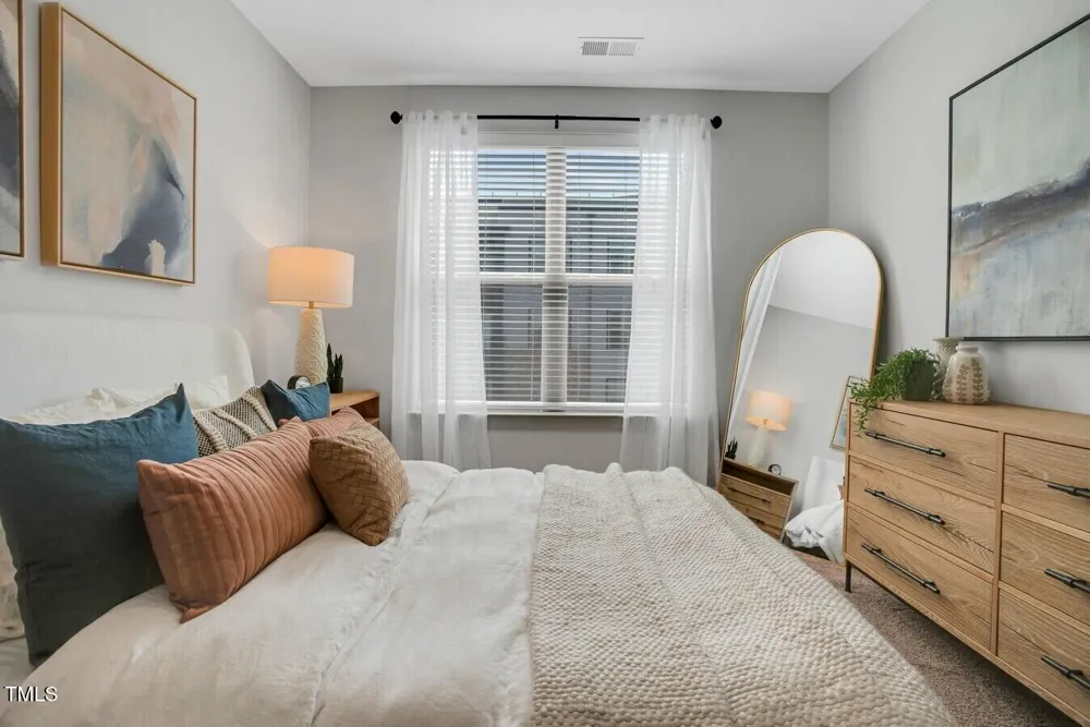 1950 Grisdale Lane #A1- Den Cary, NC 27513