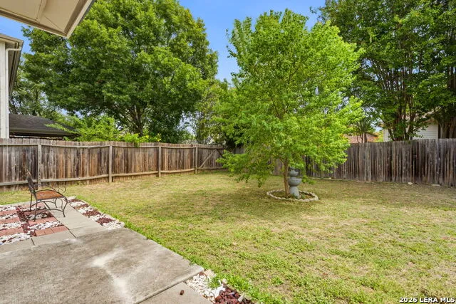 6010 Wood Pass San Antonio, TX 78249