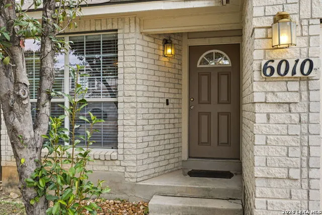 6010 Wood Pass San Antonio, TX 78249
