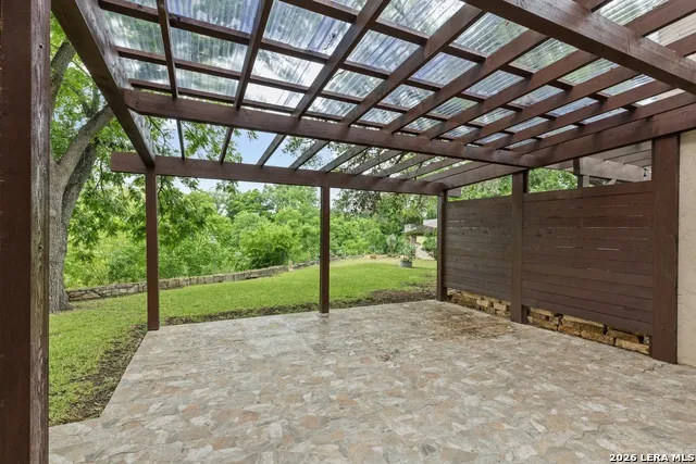 362 ENGLEWOOD DR Kerrville, TX 78028