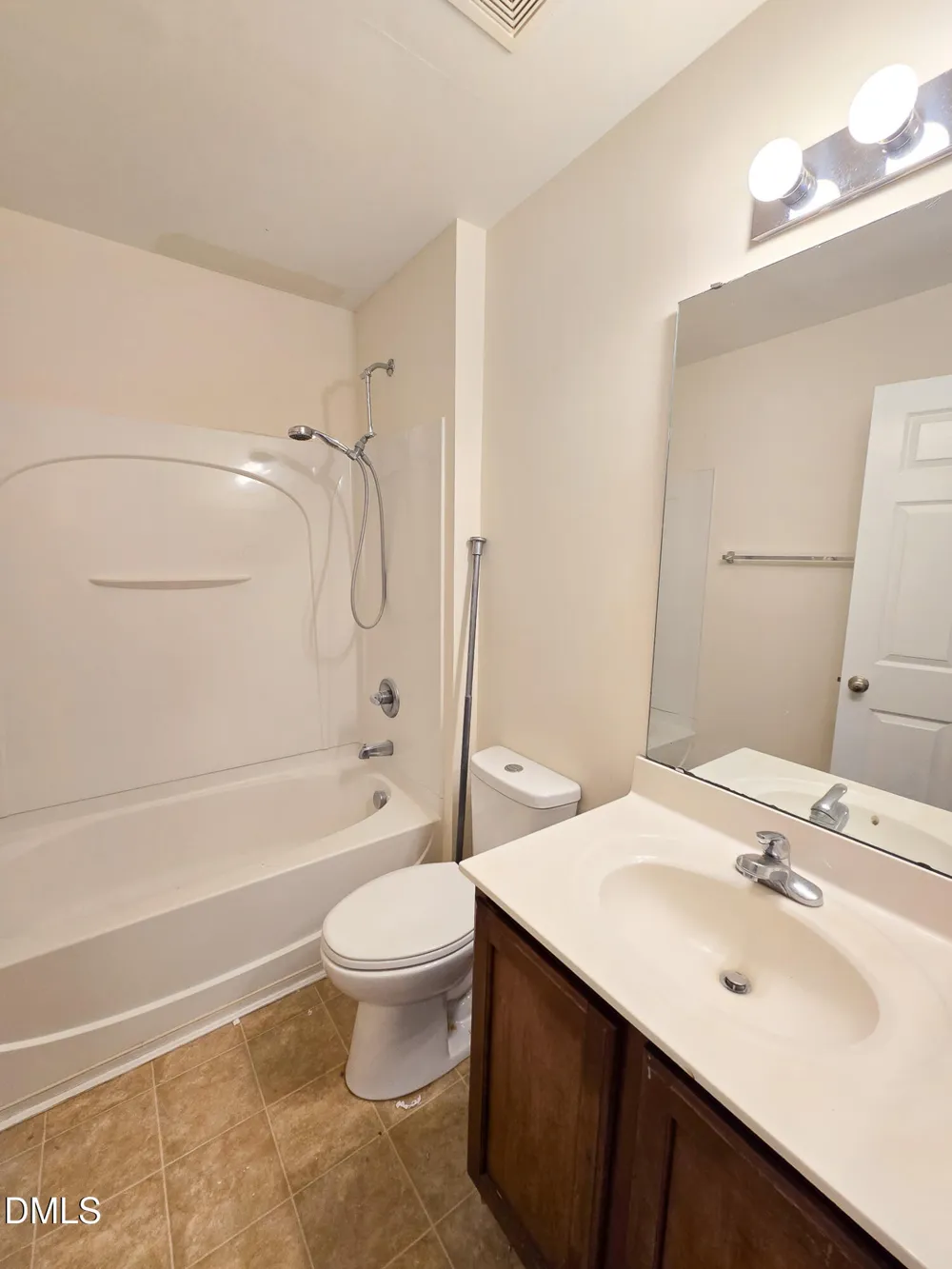11721 Coppergate Drive #106 Raleigh, NC 27614