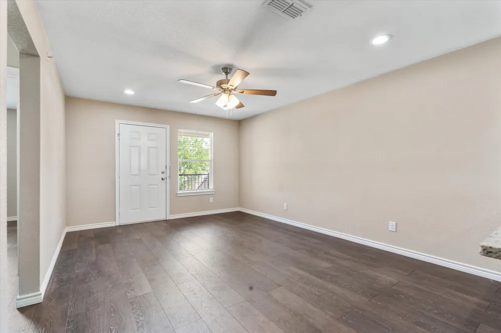 1406 Courtney Place #D Cleburne, TX 76033