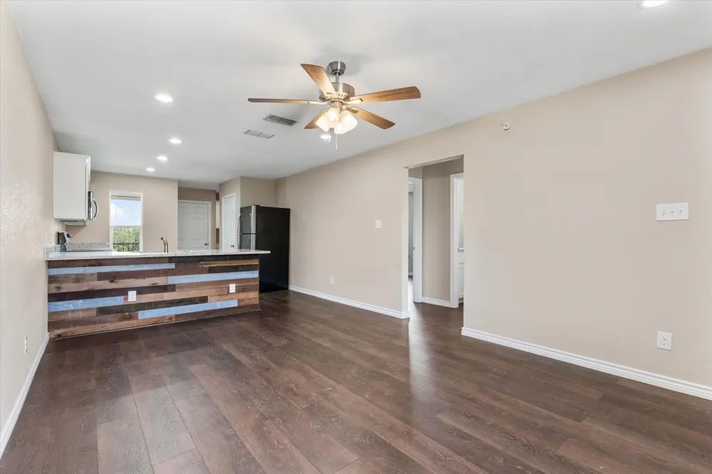 1406 Courtney Place #D Cleburne, TX 76033