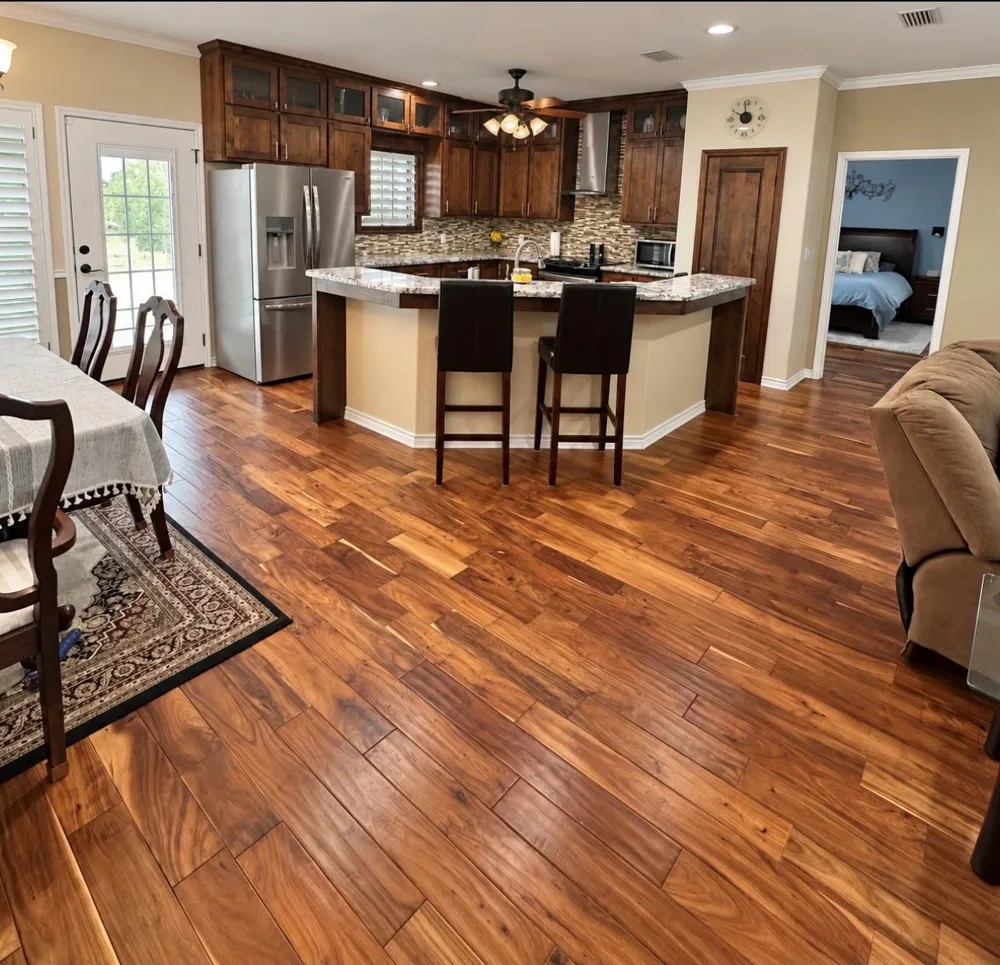 1733 County Road 376 Shiner, TX 77984