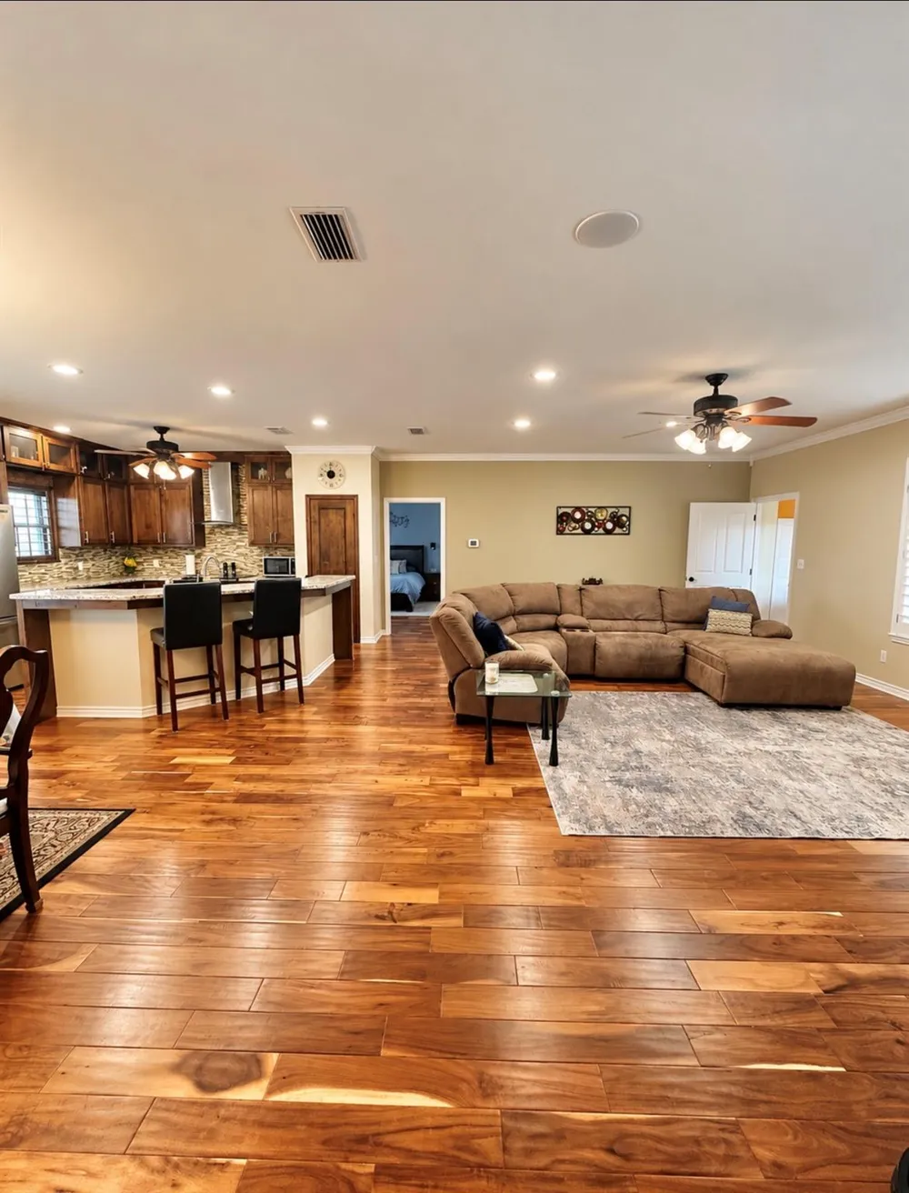 1733 County Road 376 Shiner, TX 77984