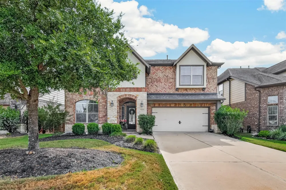 3527 Chestnut Grove Lane Fulshear, TX 77441